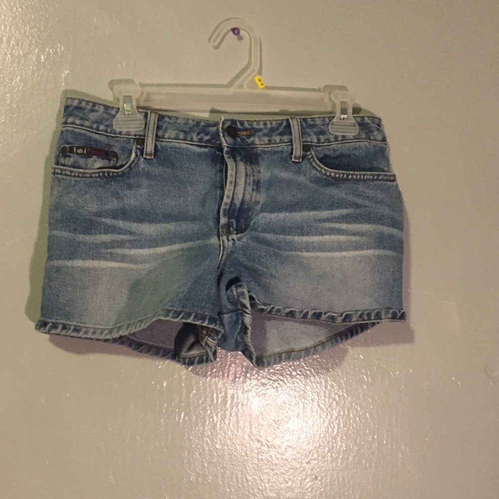 Classic l.e.i. Jean Shorts